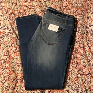 NWT KanCan Skinny Jeans